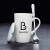 CEROUKY 创意DIY姓氏字母马克杯带盖勺茶杯陶瓷水办公室杯情侣咖啡礼品杯 G姓—白杯+带盖勺