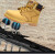 安步塔 A-6001劳保鞋防刺穿钢包头工地施工劳保鞋安全鞋 企业可定制 卡其色 39码 