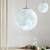 秀雷球形吊灯北欧3D打印月球吊灯现代简约儿童房餐厅卧室阳台个性家用 白色加厚直径18厘三色光