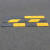 橡胶减速带微型减速带车位分割线道路自行车减速板2公分 人字形500*100*15MM纯黑