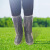 COFLYEE 一次性防护靴套塑料靴套畜牧养殖场长筒鞋套雨天户外防水隔离鞋套定制 蓝色