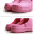2021年防滑厨师鞋透气包头防水休闲轻便耐磨耐油橡胶底劳保工作鞋 粉红色 40