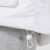阿迪达斯（adidas）羽绒服女装冬季新款运动服户外防寒保暖连帽夹克外套 H18617白色/白鸭绒  L