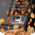 美的Midea面包机 全自动 家用 和面机  揉面机  智能预约双撒料烤面包机多士炉 TLS2010 以旧换新