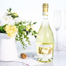 超市	意大利 莫斯卡托 DOCG级 Moscato D'Asti 宝禧酒庄 bosio 起泡酒 阿斯蒂甜白葡萄酒 750ml