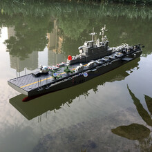 遥控军舰二战船模型战列舰高速双桨双马达380电机2.4G+展示支架 黄蜂级航母 出厂标配