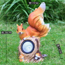 殷迪芳 仿真玻璃钢动物雕塑户外花园草地装饰品 TYN-080翘尾巴小松鼠太阳能