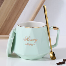 轻奢杯子北欧咖啡杯陶瓷创意个性潮流马克杯带盖勺办公室情侣水杯 轻奢浅绿（盖+勺）