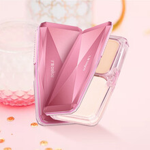 霞飞雪颜莹透两用粉饼干湿两用定妆遮瑕轻盈细腻 02自然裸妆 适合普通偏黄肌肤