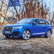 特价 迷你切1:18 2015奥迪 Q7 四门六开合金车模汽车模型 越野车模型  收藏送礼 蓝色