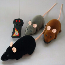 稚气熊 猫玩具老鼠无线电动遥控仿真老鼠逗猫玩老鼠整蛊毛绒地摊玩具 肉色耳朵遥控老鼠单只装