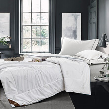 路易卡罗欧莱抑菌羊毛被LK-0115