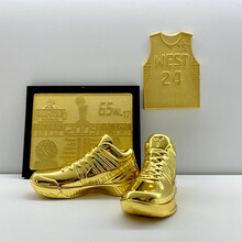 【正品周边】科比4球鞋创意雕塑模型 纪念科比送男朋友生日礼物保值收藏 可收集