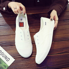 飞耀情侣帆布鞋女学生百搭板鞋恋人休闲鞋女低帮平底小白鞋一脚蹬懒人鞋 529白色 39