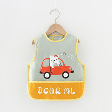 宝宝围兜 婴儿饭兜儿童防水吃饭围兜男女宝宝围嘴儿童无袖罩衣 浅绿汽车 110码【建议2-3岁】)