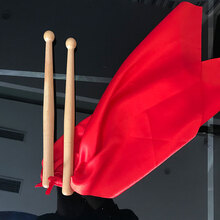 枣木腰鼓鼓棒带红绸方巾一对（长度26厘米） 浅色带布