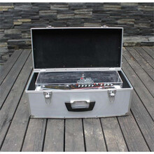 山东舰航母模型 山东号航母模型山东舰17定远舰模型06725国产军舰002型礼品摆件。 1700辽宁舰铝盒装长50厘7VE