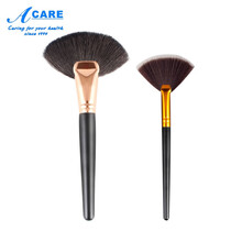 阿嚓热 扇形化妆刷妆容修饰余粉扫防晕妆余粉刷工具套装 黑金短柄+中号黑金炳 其它材质