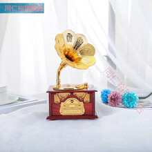 复古怀旧留声机放映机音乐盒摆件送母亲节日礼品女生八音盒收纳 中号留声机音乐盒(棕色) 纸盒装