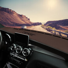 定制汽车仪表台防晒避光垫 大众迈腾凯美瑞本田奥德赛奔驰GLC中控台遮阳隔热遮光垫B01黑色黑线 咖色咖线 可定制3000+车型