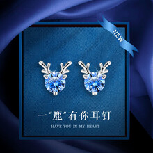 GL一路鹿有你足银耳钉