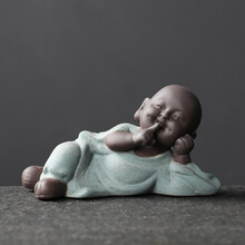 宇轩 紫砂茶宠躺三不和尚小沙弥卧姿小和尚人物手工茶玩精品摆件 躺三不之非礼勿言（绿色）