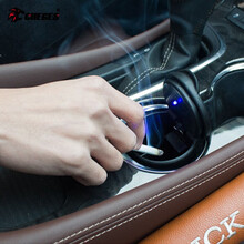 車格仕 车载烟灰缸 汽车用烟缸 带盖LED灯阻燃烟缸杂物盒 黑色 车载带灯烟灰缸