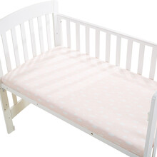 圣贝恩（sepeon）婴儿床笠棉婴幼儿园床上用品宝宝床床单新生儿床罩儿童隔尿垫床罩防水四季幼儿园床笠 粉色云朵-针织棉 110*60