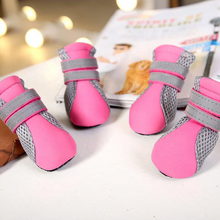 狗狗鞋子一套四只宠物泰迪比熊软底不掉脚套小型犬防脏四季通用鞋 荧光粉【4只】 XL【内宽4.8cm】