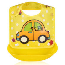 儿童吃饭兜婴儿围兜防水宝宝口水兜防漏围嘴硅胶立体食饭兜0-5岁 黄色卡通小汽车