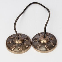 TERRE 碰铃打击乐器法铃碰钟撞铃手工青铜密宗法器叮铛 印度进口 【大号】六字真言