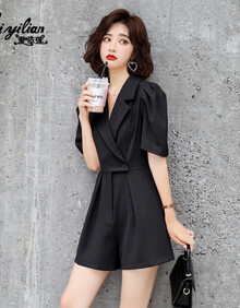 爱依莲西装连体裤女夏季新款2021新款小个子轻奢感收腰显瘦职业连体套装 黑色连体短裤 S