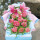 11朵康乃馨+3朵粉百合礼盒