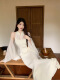 米白旗袍裙+披肩