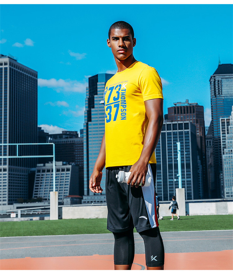 安踏男装 2017夏季kt汤普森文化纪念款运动t恤 吸湿速干短袖针织衫