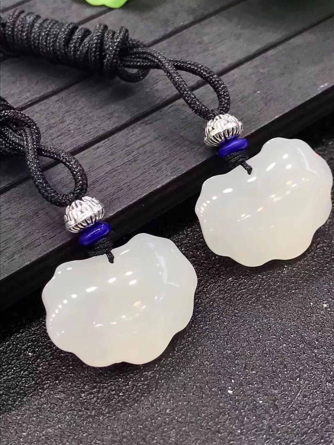 和田白玉羊脂平安锁