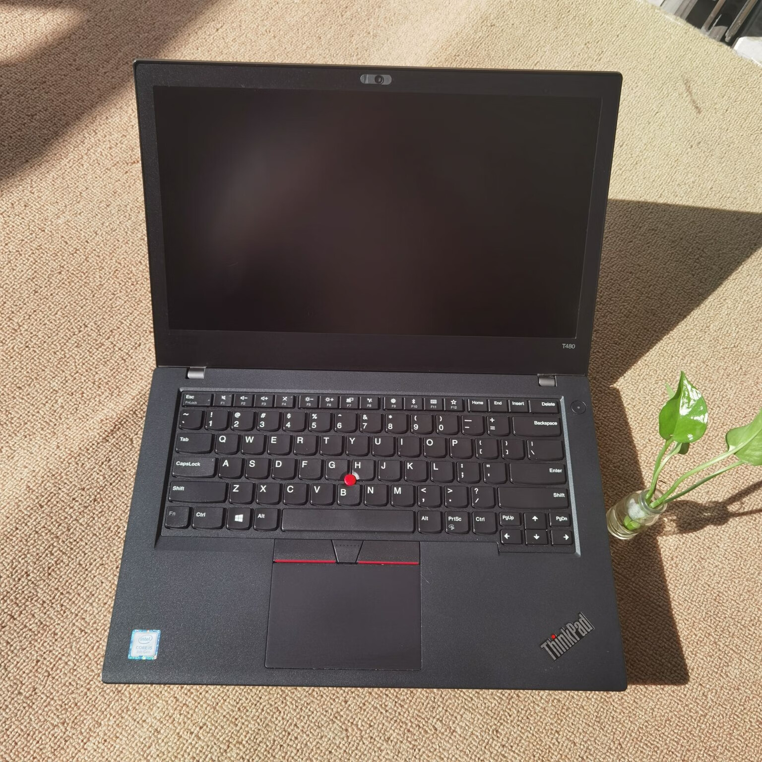 轻奢thinkpad t480商务机皇 8g内存 256g固态八代处理器 i5-8250u